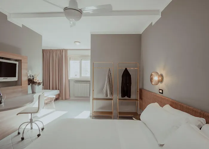 Marisa Hotel